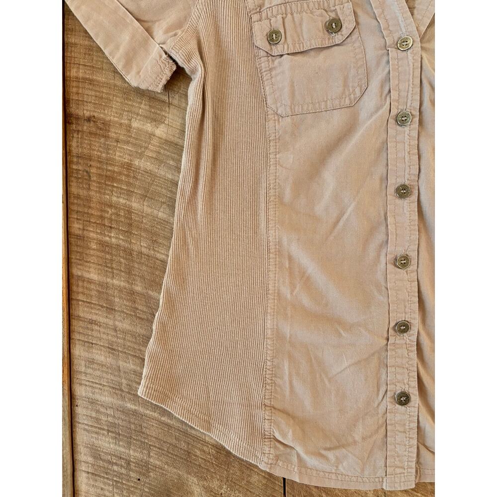 GUESS Women’s Tan Button Down V Neckline Shirt — SIZE S - Picture 3 of 9